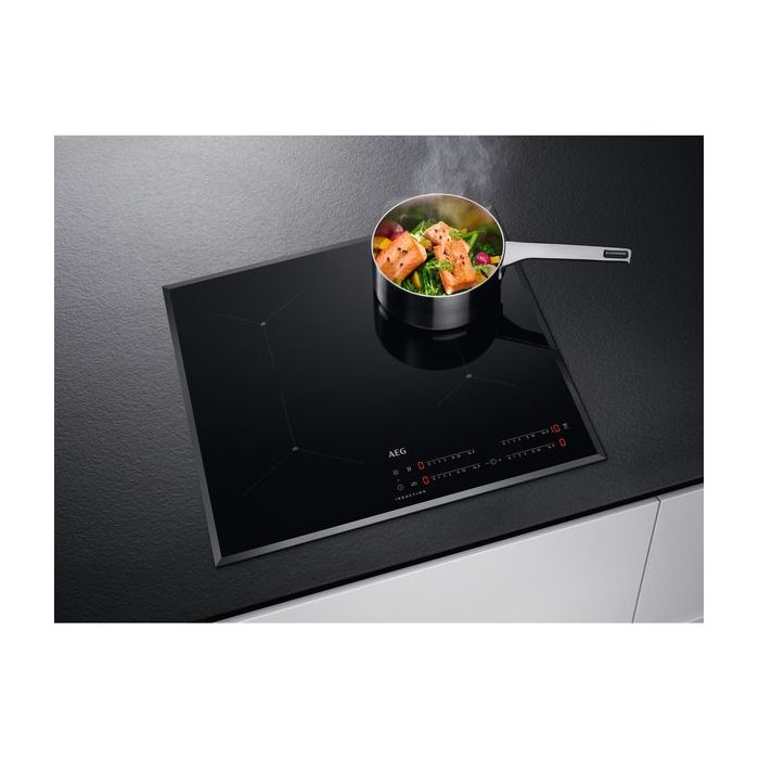 AEG IAE64411FB 
60cm SenseBoil Maxisense Induction Hob, 4 cooking Sections, Windmill design, Hob2Hoo