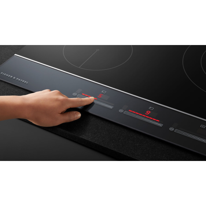 Fisher & Paykel 30cm Induction Hob in Black Glass
