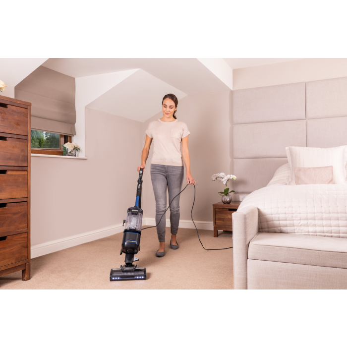 Shark NV602UK Lift-Away Upright Vacuum Cleaner - Blue
